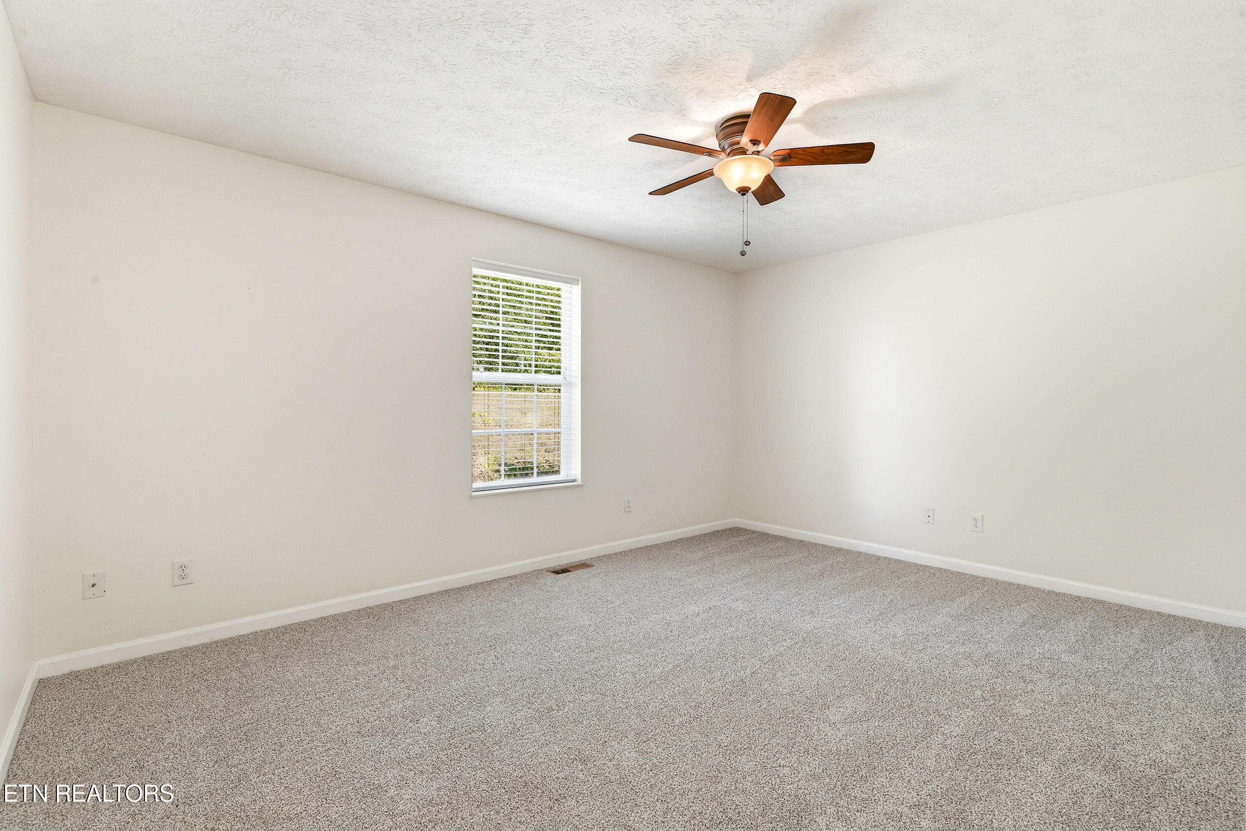 1690 River Bend Road Sevierville, TN 37876 - Photo 17 of 46 32_1690_river_bend_rd_0058