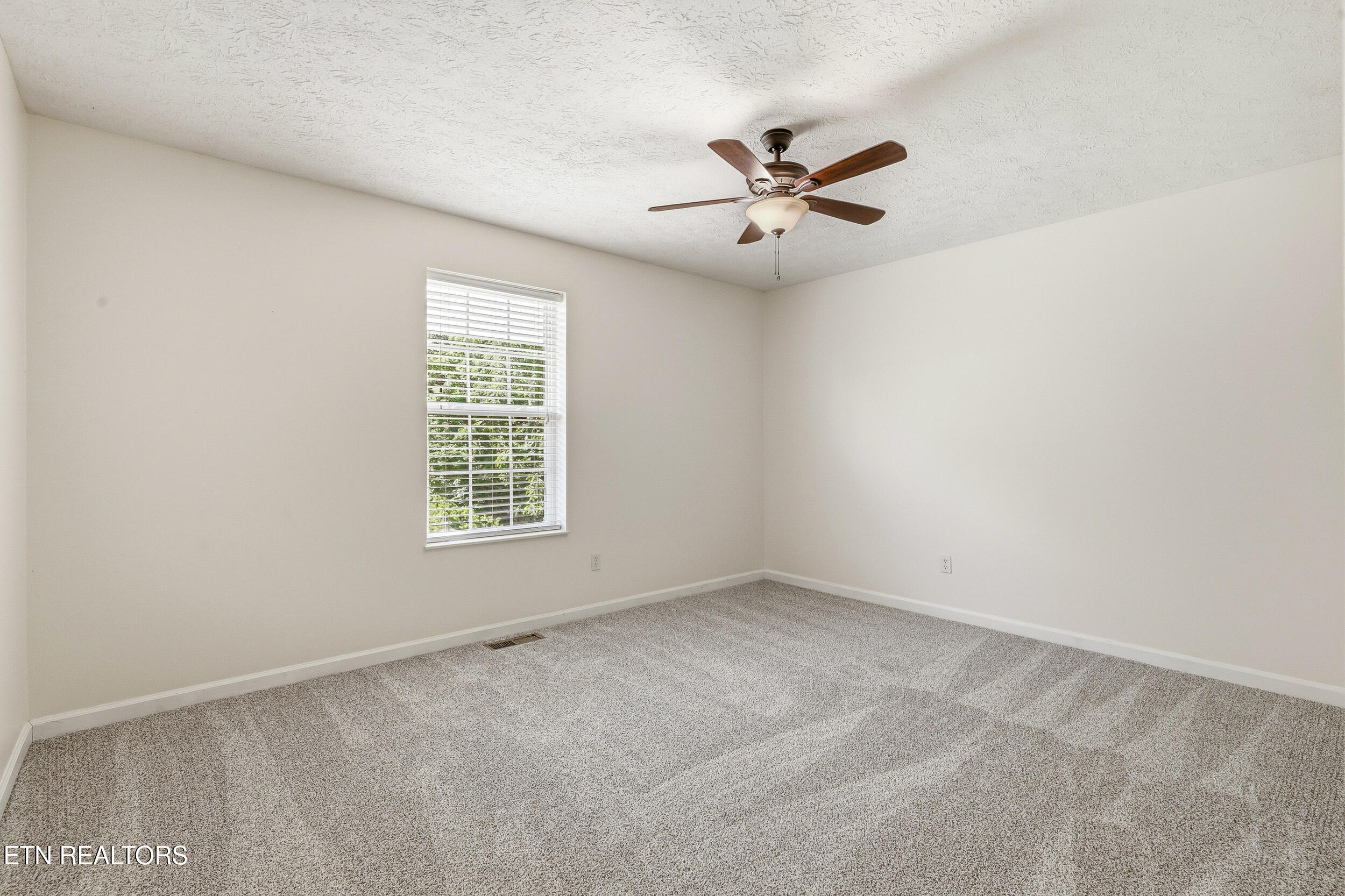 1690 River Bend Road Sevierville, TN 37876 - Photo 23 of 46 38_1690_river_bend_rd_0076