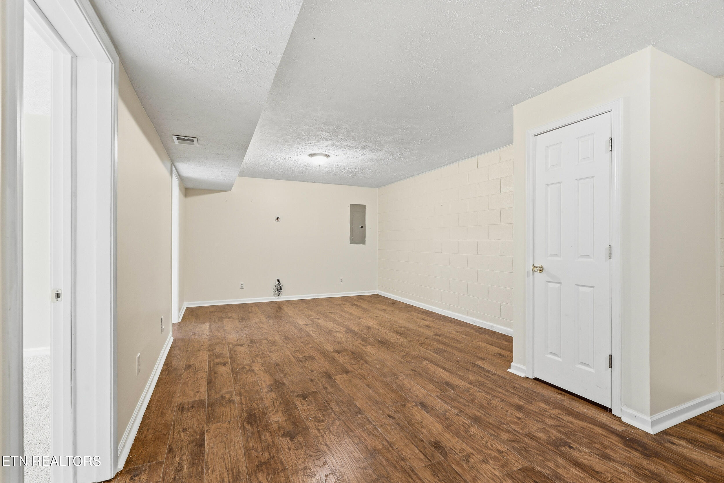 1690 River Bend Road Sevierville, TN 37876 - Photo 29 of 46 44_1690_river_bend_rd_0094