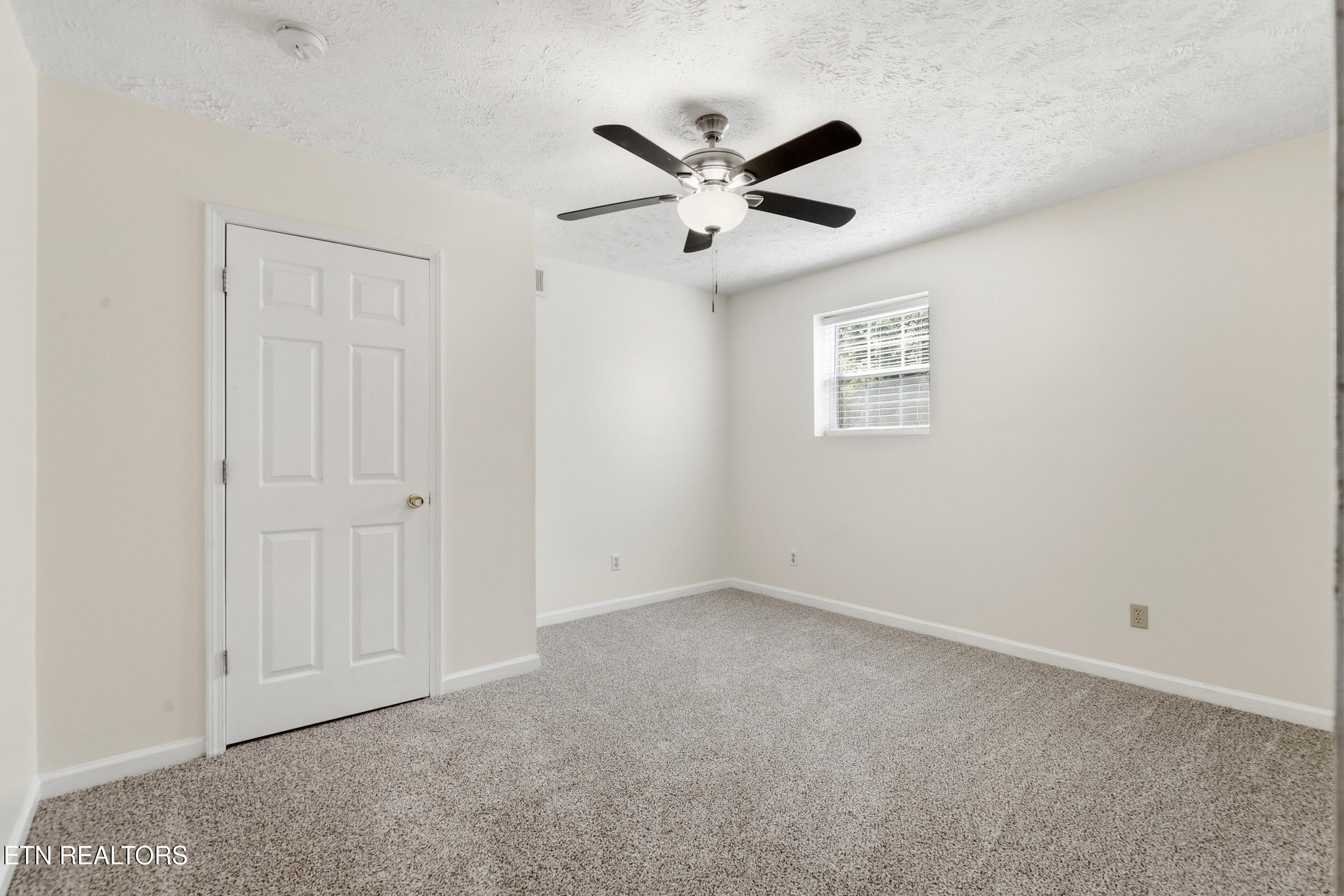 1690 River Bend Road Sevierville, TN 37876 - Photo 33 of 46 48_1690_river_bend_rd_0106