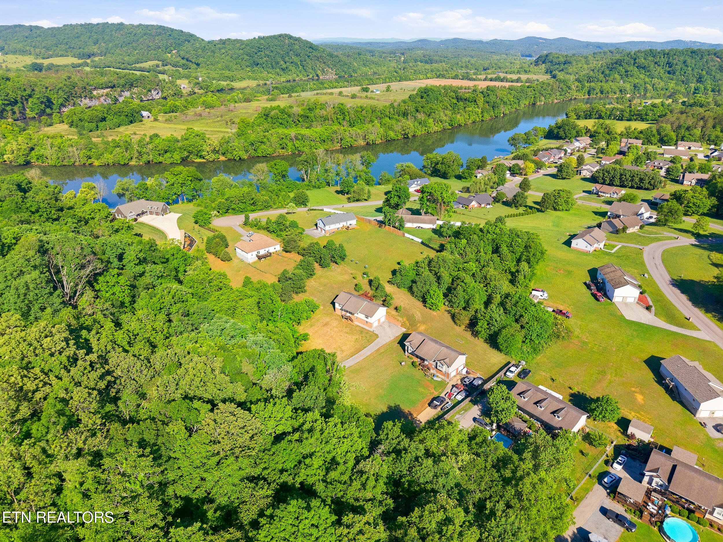 1690 River Bend Road Sevierville, TN 37876 - Photo 41 of 46 13_1690_river_bend_rd_0013