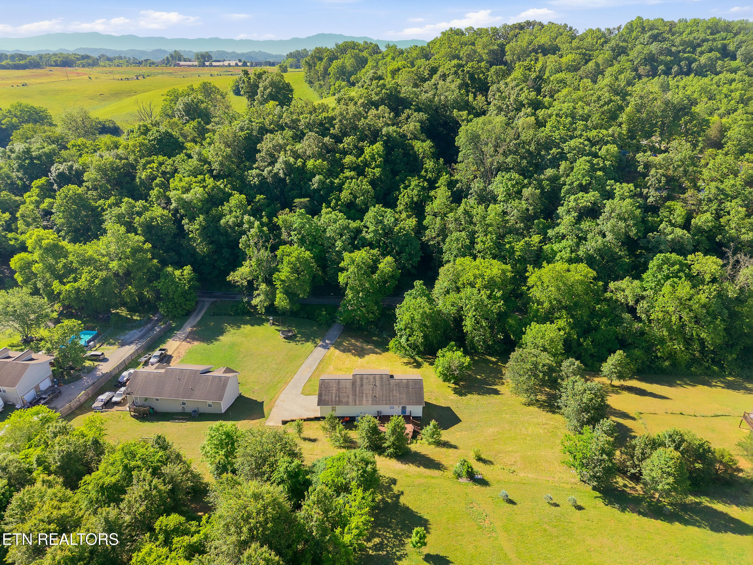 1690 River Bend Road Sevierville, TN 37876 - Photo 46 of 46 18_1690_river_bend_rd_0017