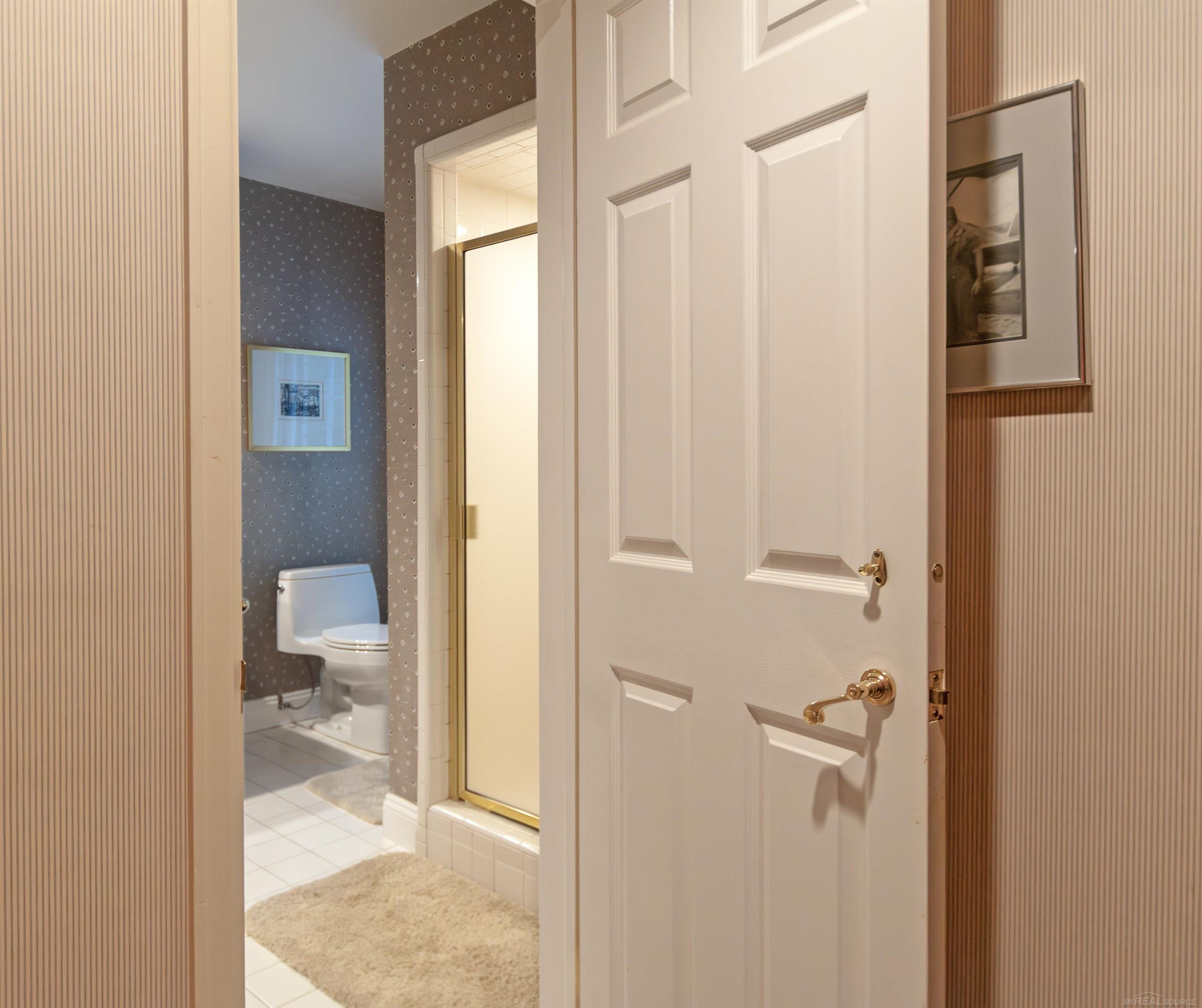 570 Oxford Road Grosse Pointe Woods, MI 48236 - Photo 69 of 99