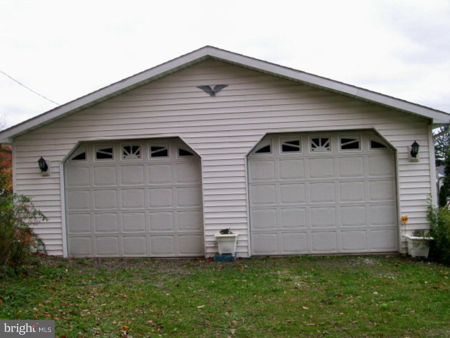 7 Bernhard Road Barnesville, PA 18214 - Photo 3 of 16 Gallery Image 3