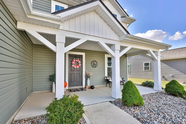 $340,000 | 12671 Slash Pass, Fort Wayne, IN 46818