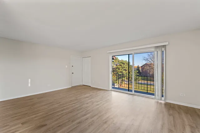 $209,900 | 15308 Treetop Drive, Unit 3A, Orland Park, IL 60462