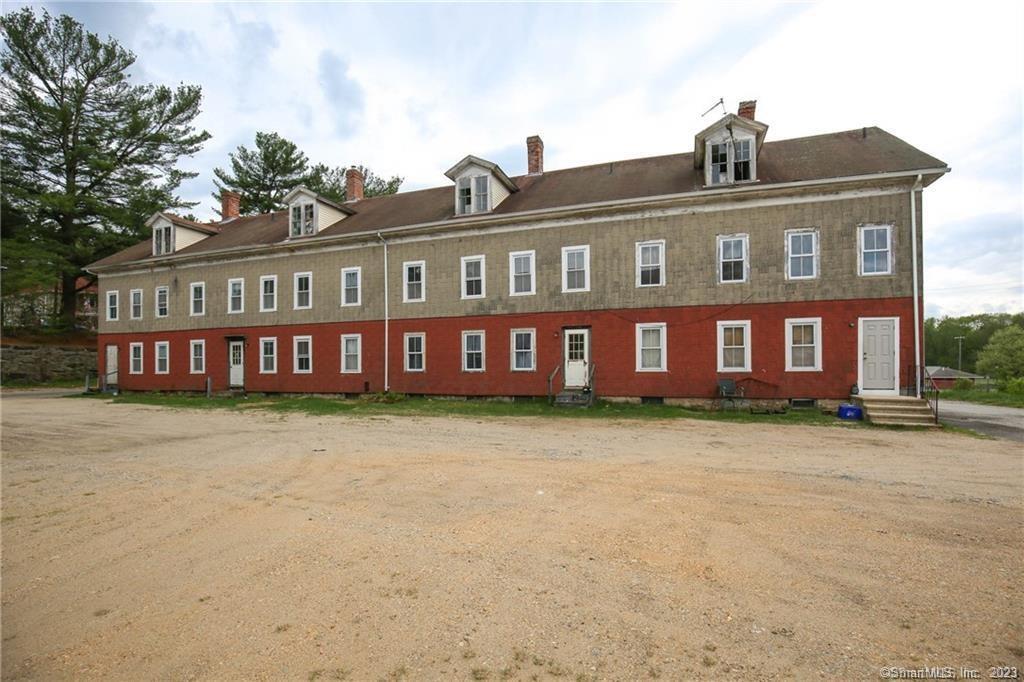 11 Market Lane Thompson, CT 06255 - Photo 1 of 1 a front view of a house