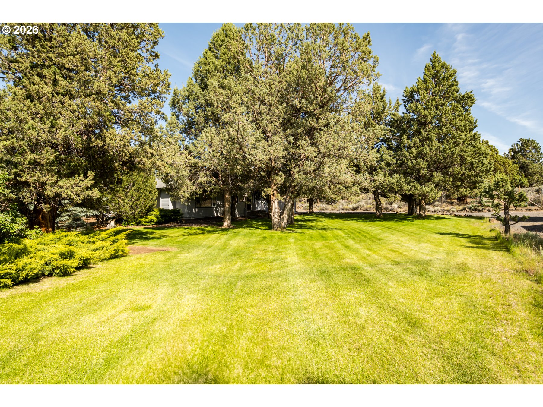 64507 McGrath Road Bend, OR 97701 - Photo 43 of 46