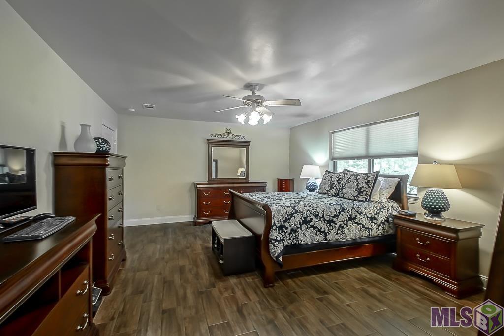 1055 North River Road Denham Springs, LA 70726 - Photo 11 of 33