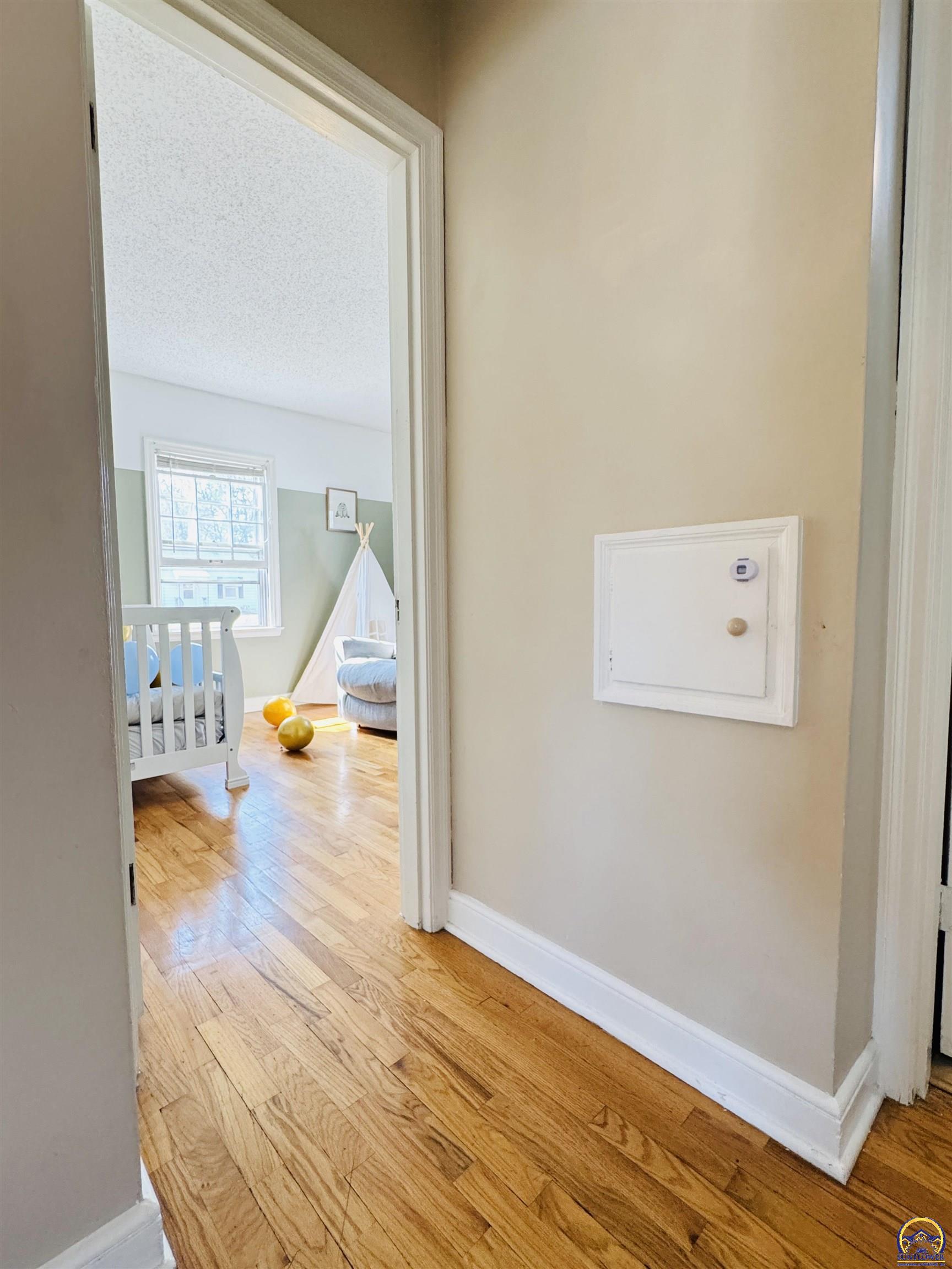 2828 Southwest 12th Street Topeka, KS 66604 - Photo 20 of 45