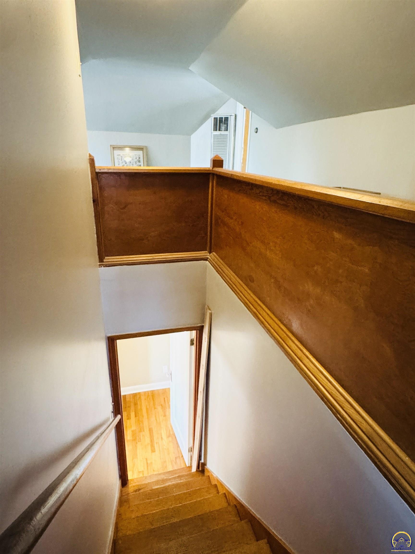 2828 Southwest 12th Street Topeka, KS 66604 - Photo 26 of 45