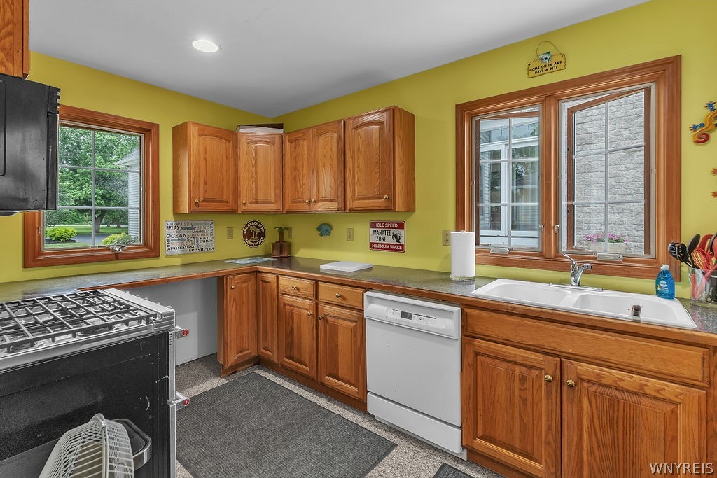 2341 County Line Road Darien, NY 14004 - Photo 40 of 50
