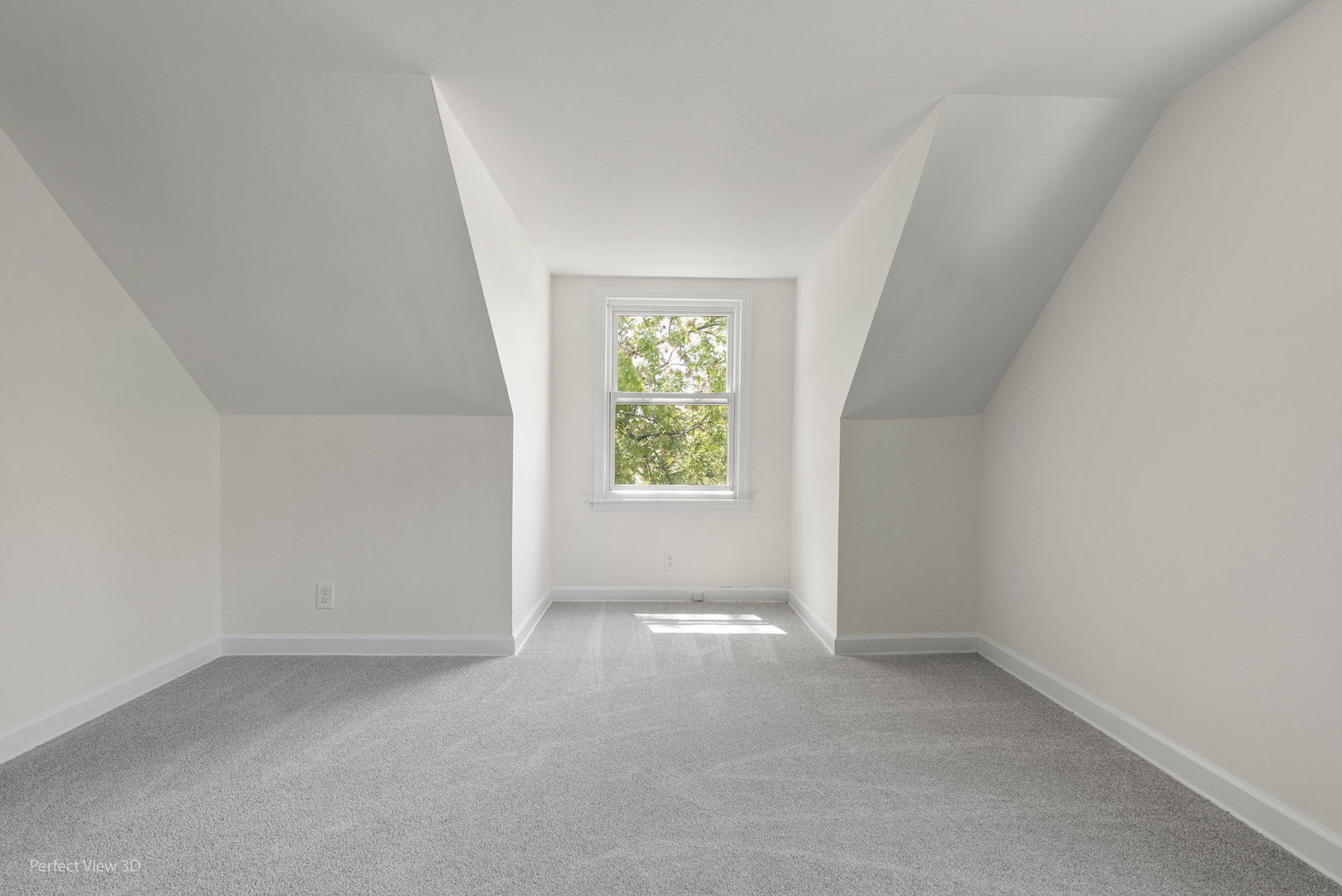 1020 Mitchell Avenue Elmhurst, IL 60126 - Photo 21 of 44 an empty room with windows