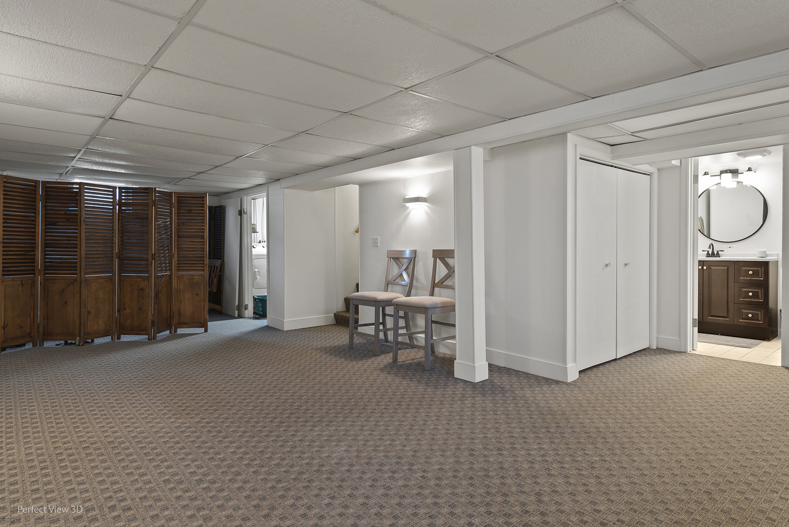 1020 Mitchell Avenue Elmhurst, IL 60126 - Photo 22 of 44 a view of an empty room with a window