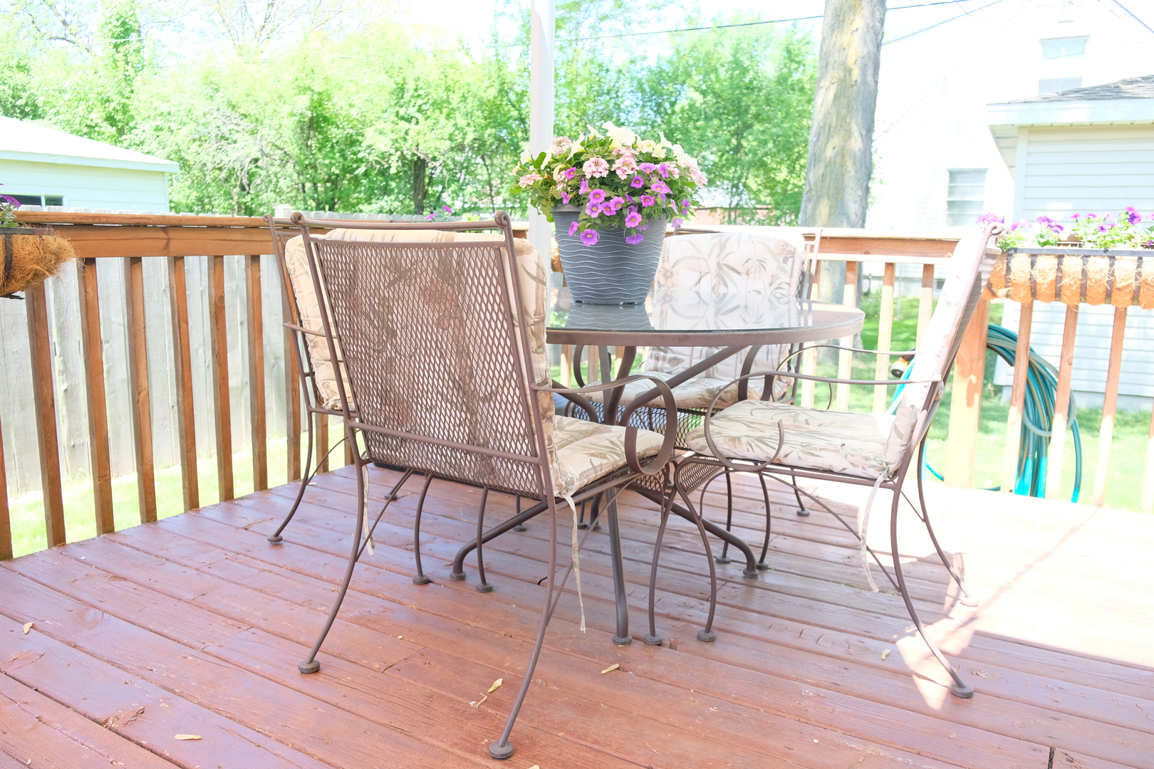 1020 Mitchell Avenue Elmhurst, IL 60126 - Photo 29 of 44 a outdoor view with a sitting space