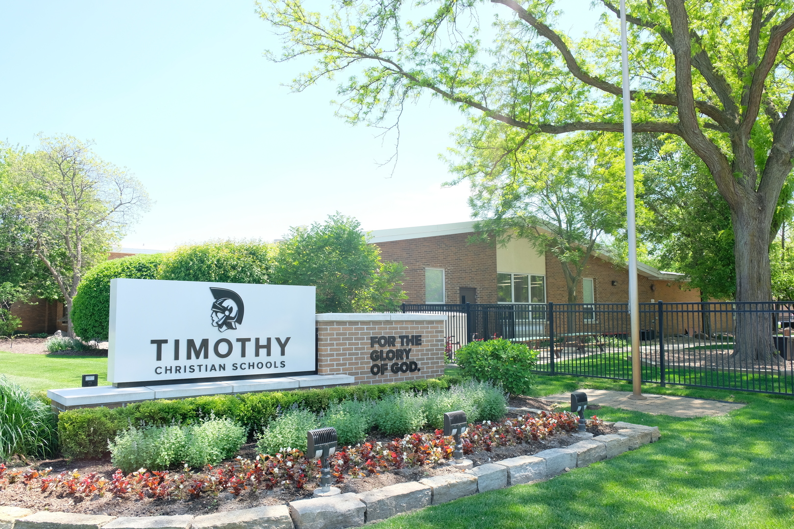 1020 Mitchell Avenue Elmhurst, IL 60126 - Photo 40 of 44 a sign on the side of a road