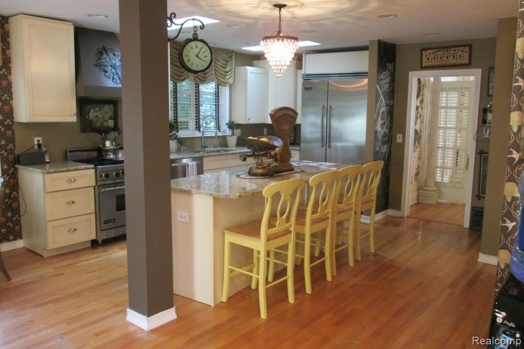 132 Albertson Street Rochester, MI 48307 - Photo 16 of 44 IMG_0663.jpg