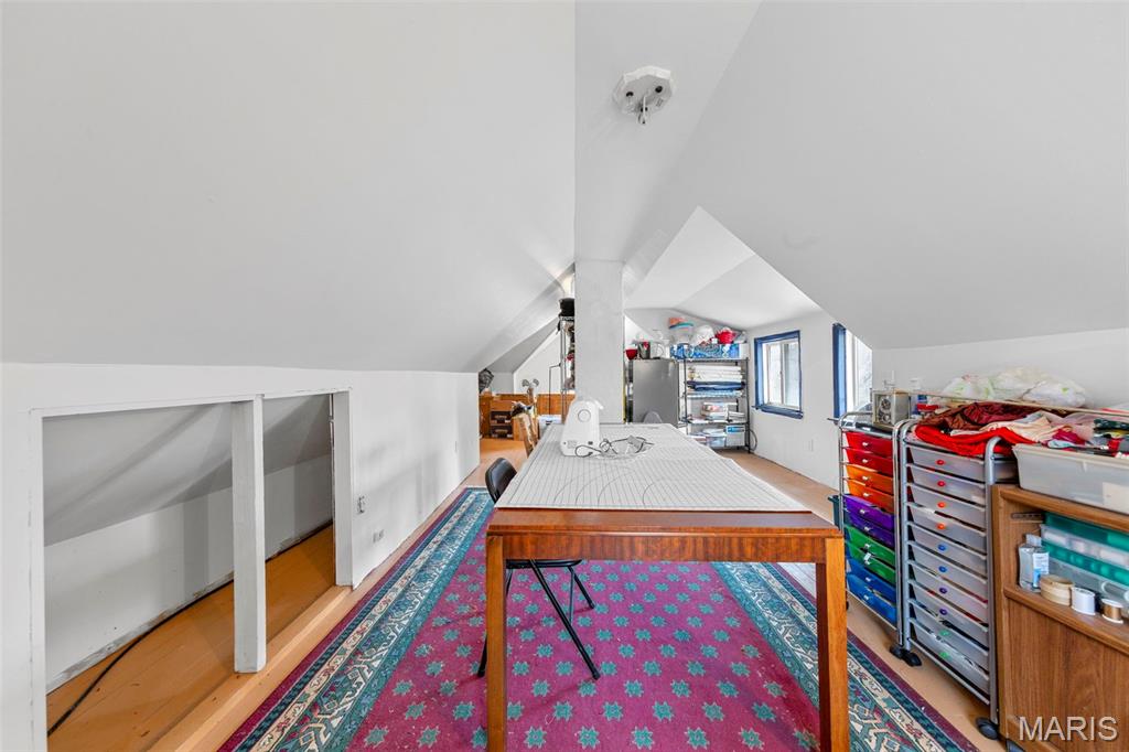 1144 Hudson Road St. Louis, MO 63135 - Photo 14 of 26