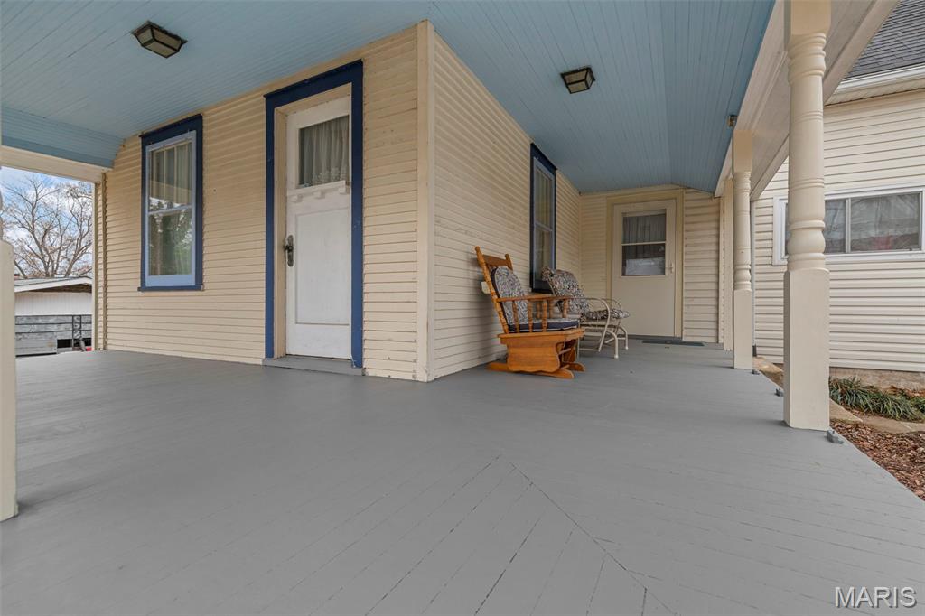 1144 Hudson Road St. Louis, MO 63135 - Photo 3 of 26