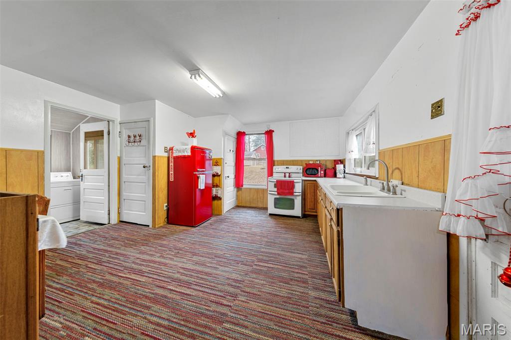 1144 Hudson Road St. Louis, MO 63135 - Photo 4 of 26