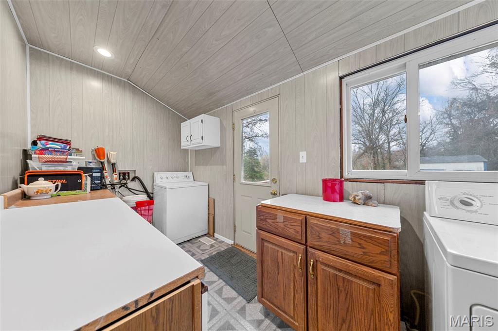 1144 Hudson Road St. Louis, MO 63135 - Photo 7 of 26