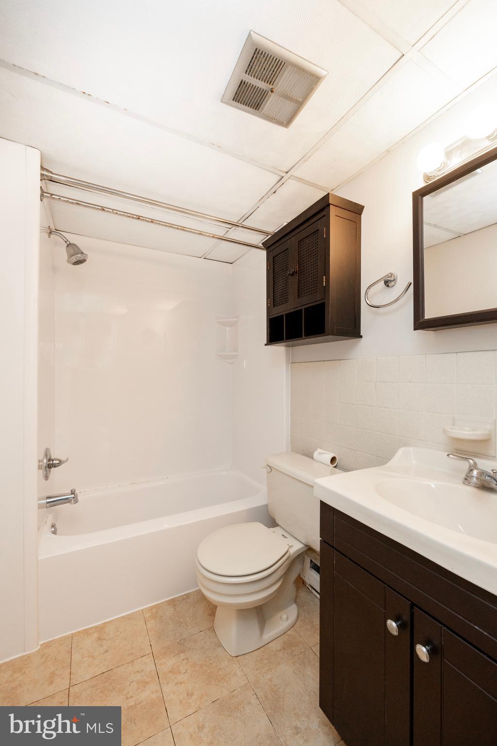 400 Glendale Road, Unit C22 Havertown, PA 19083 - Photo 12 of 23 Gallery Image 12