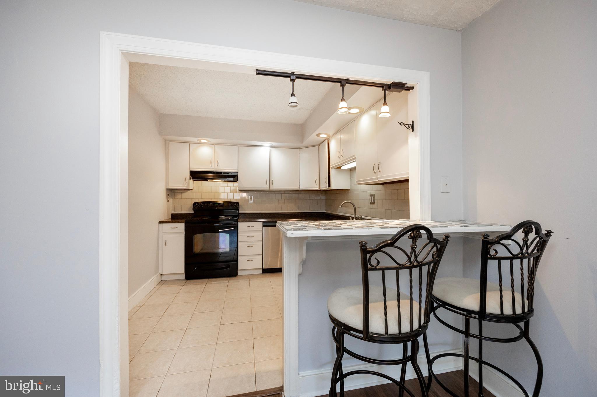 400 Glendale Road, Unit C22 Havertown, PA 19083 - Photo 8 of 23 Gallery Image 8