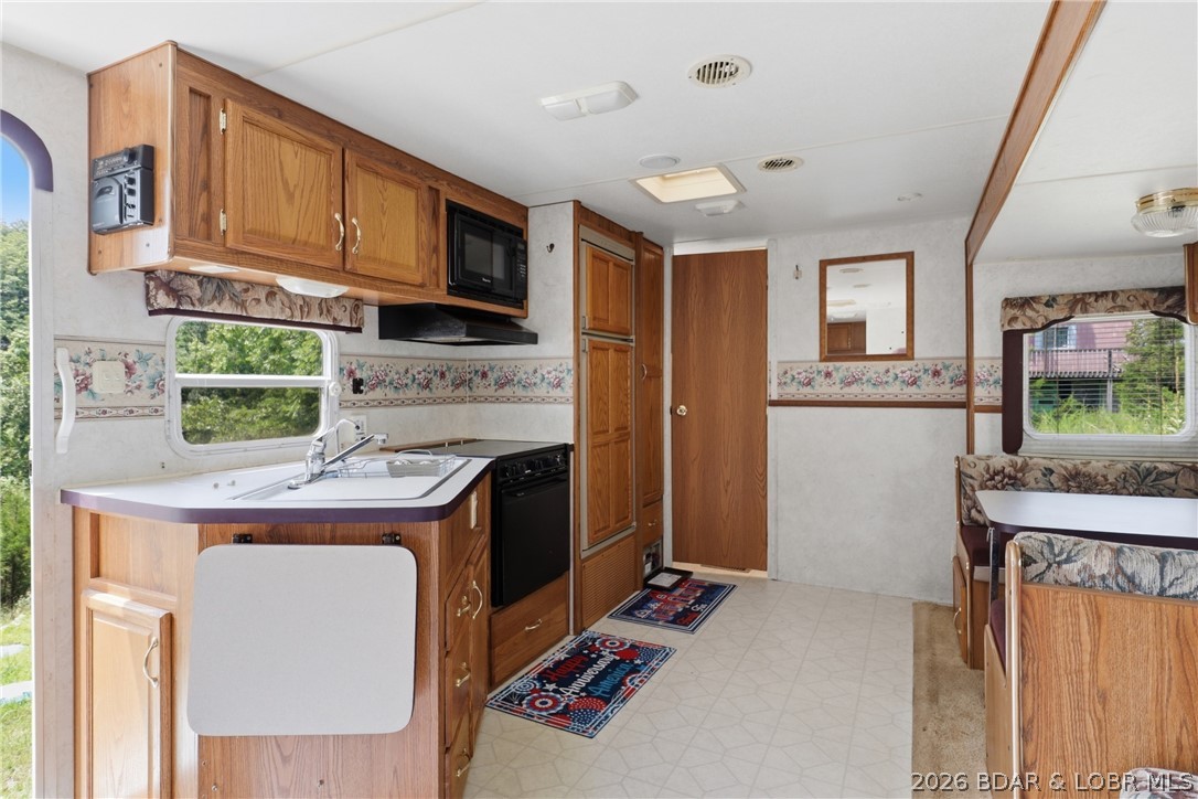 52 Random Road Edwards, MO 65326 - Photo 38 of 41 Gallery Image 38