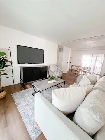 $259,900 | 300 North Rampart Street, Unit 127, Orange, CA 92868