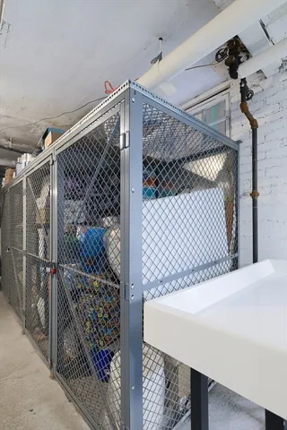 $700,000 | 52 Garden Street, Unit B2, Cambridge, MA 02138