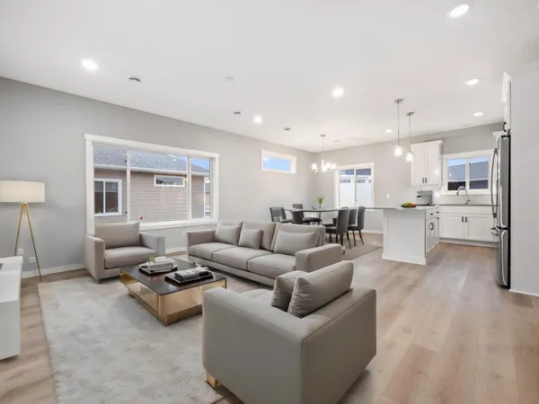 $344,900 | 676 Voyager Drive, Alexandria, MN 56308