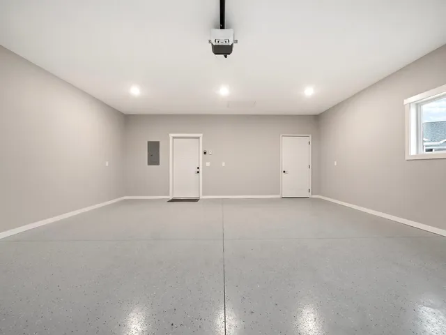 $344,900 | 676 Voyager Drive, Alexandria, MN 56308