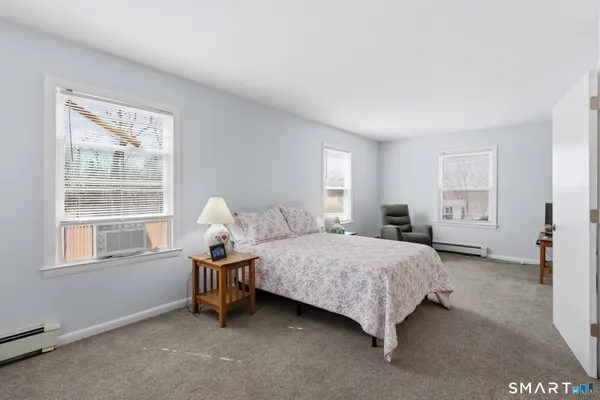 $538,000 | 9 Evas Drive, Brookfield, CT 06804