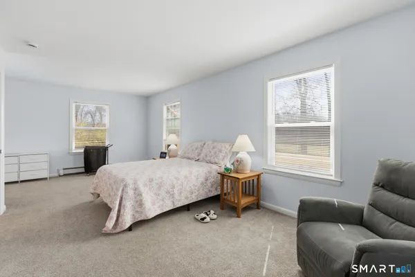 $538,000 | 9 Evas Drive, Brookfield, CT 06804