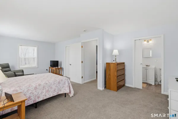 $538,000 | 9 Evas Drive, Brookfield, CT 06804