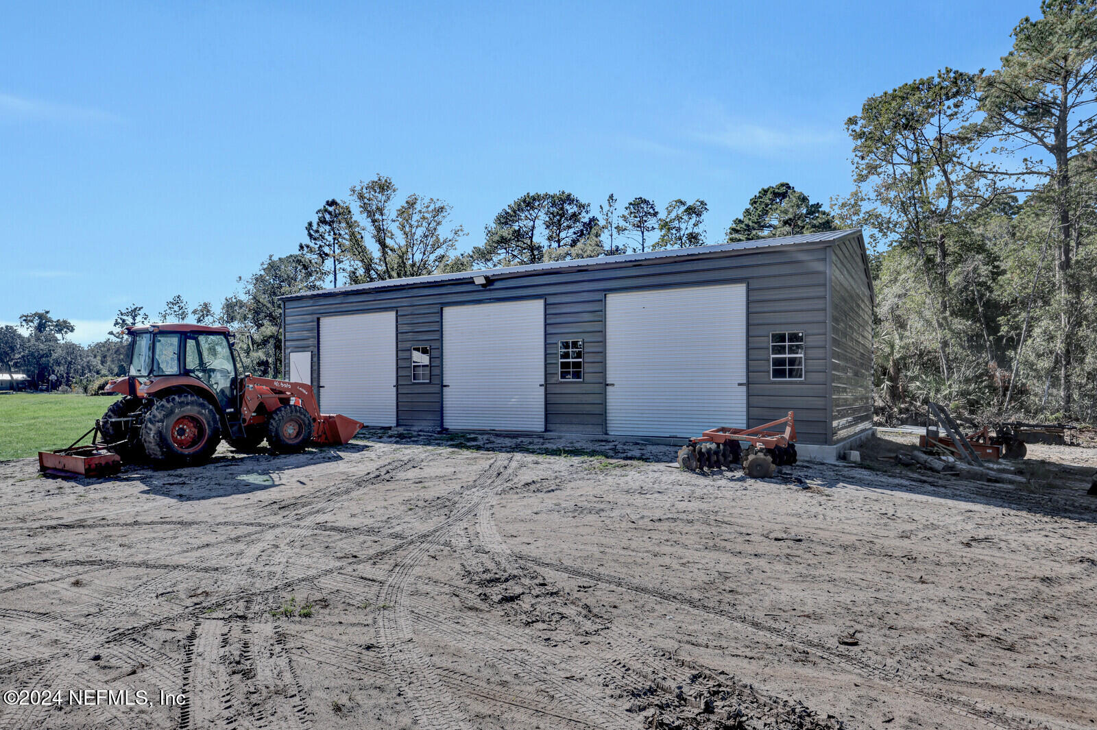 141 Woods Road San Mateo, FL 32187 - Photo 9 of 64 12_0H3A6610_mls