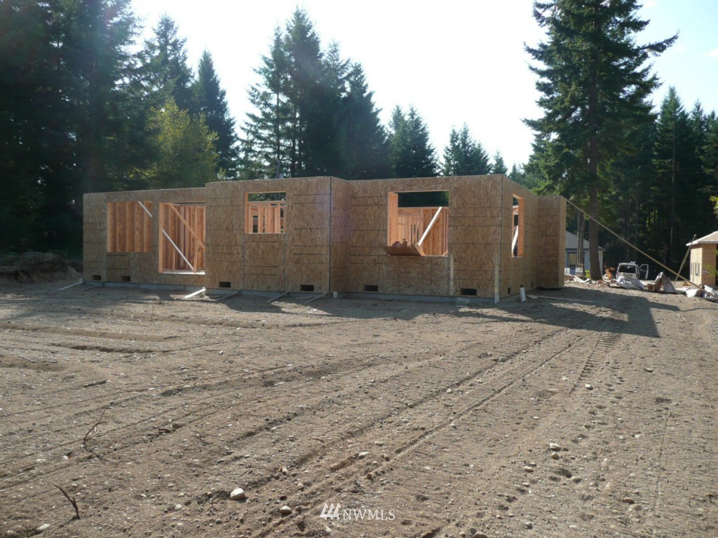 363 Southwest Ragle Court Port Orchard, WA 98367 - Photo 3 of 4 Gallery Image 3