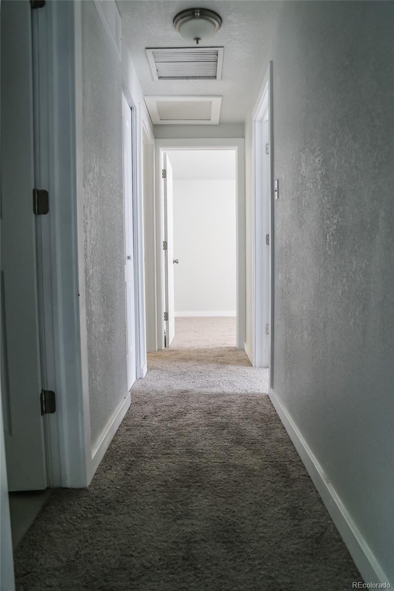 4991 Upton Court Denver, CO 80239 - Photo 18 of 22