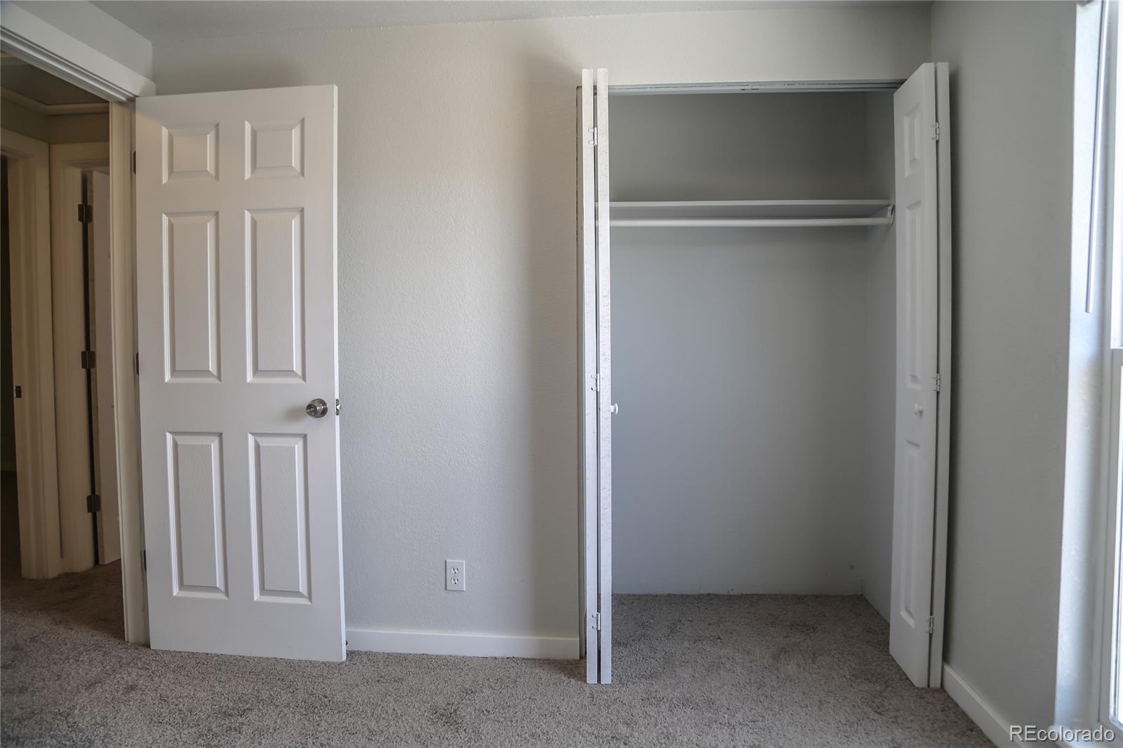 4991 Upton Court Denver, CO 80239 - Photo 9 of 22