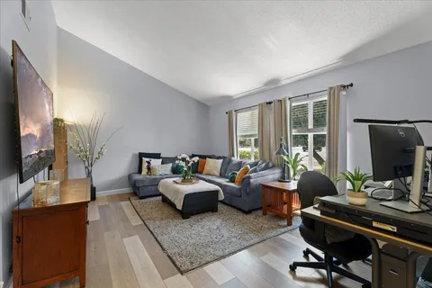 $1,458,000 | 4584 Thousand Oaks Drive, San Jose, CA 95136