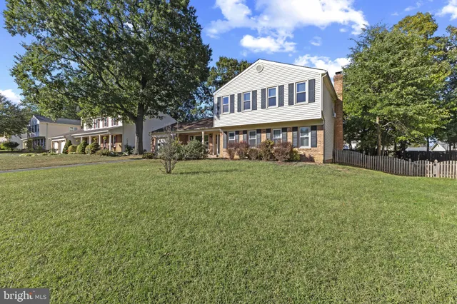 $689,000 | 11 Butternut Way, Sterling, VA 20164