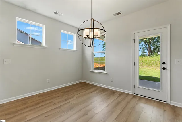 $319,000 | 7014 New Horizons Lane, Boiling Springs, SC 29316