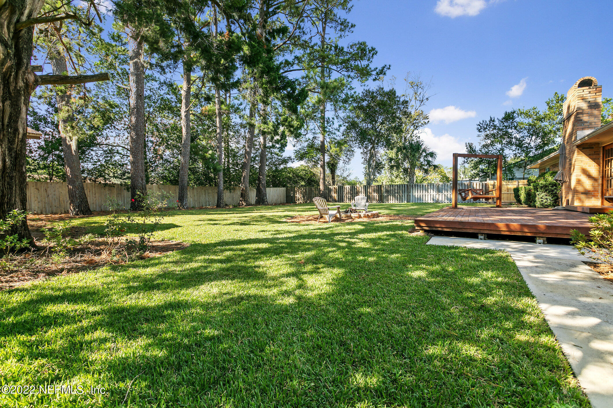 1050 Montego Road West Jacksonville, FL 32216 - Photo 32 of 38 Backyard