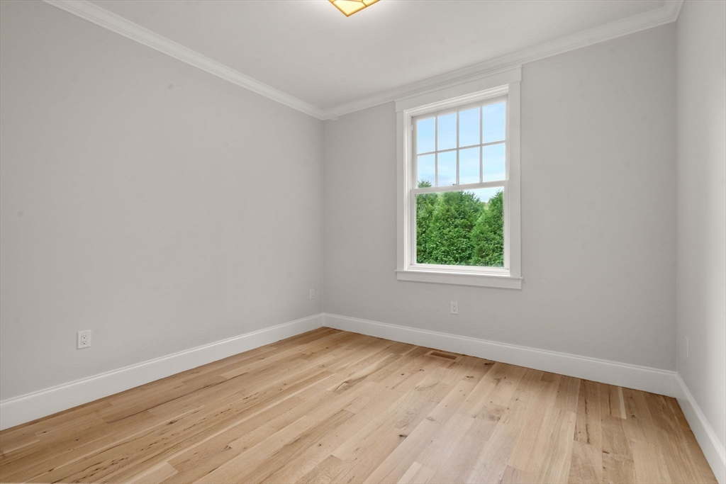 19 Northgate Road Wellesley, MA 02481 - Photo 12 of 39