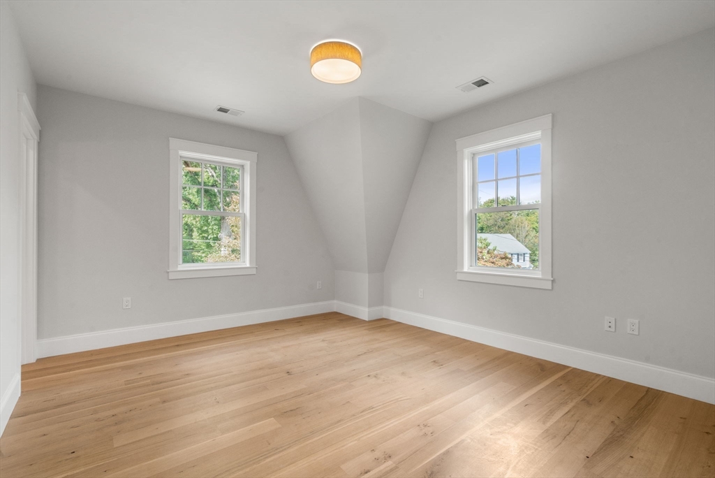 19 Northgate Road Wellesley, MA 02481 - Photo 27 of 39