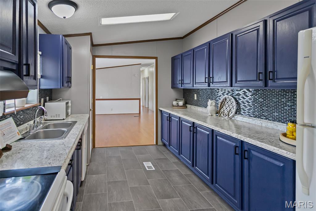 11262 Spring Meadow Trail Lebanon, IL 62254 - Photo 17 of 44 Gallery Image 17