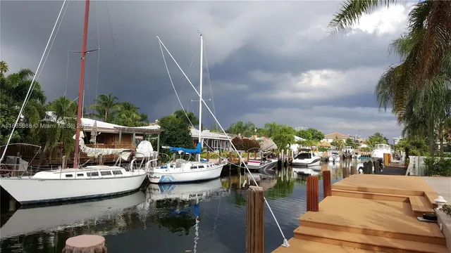a view of a lake and outdoor space