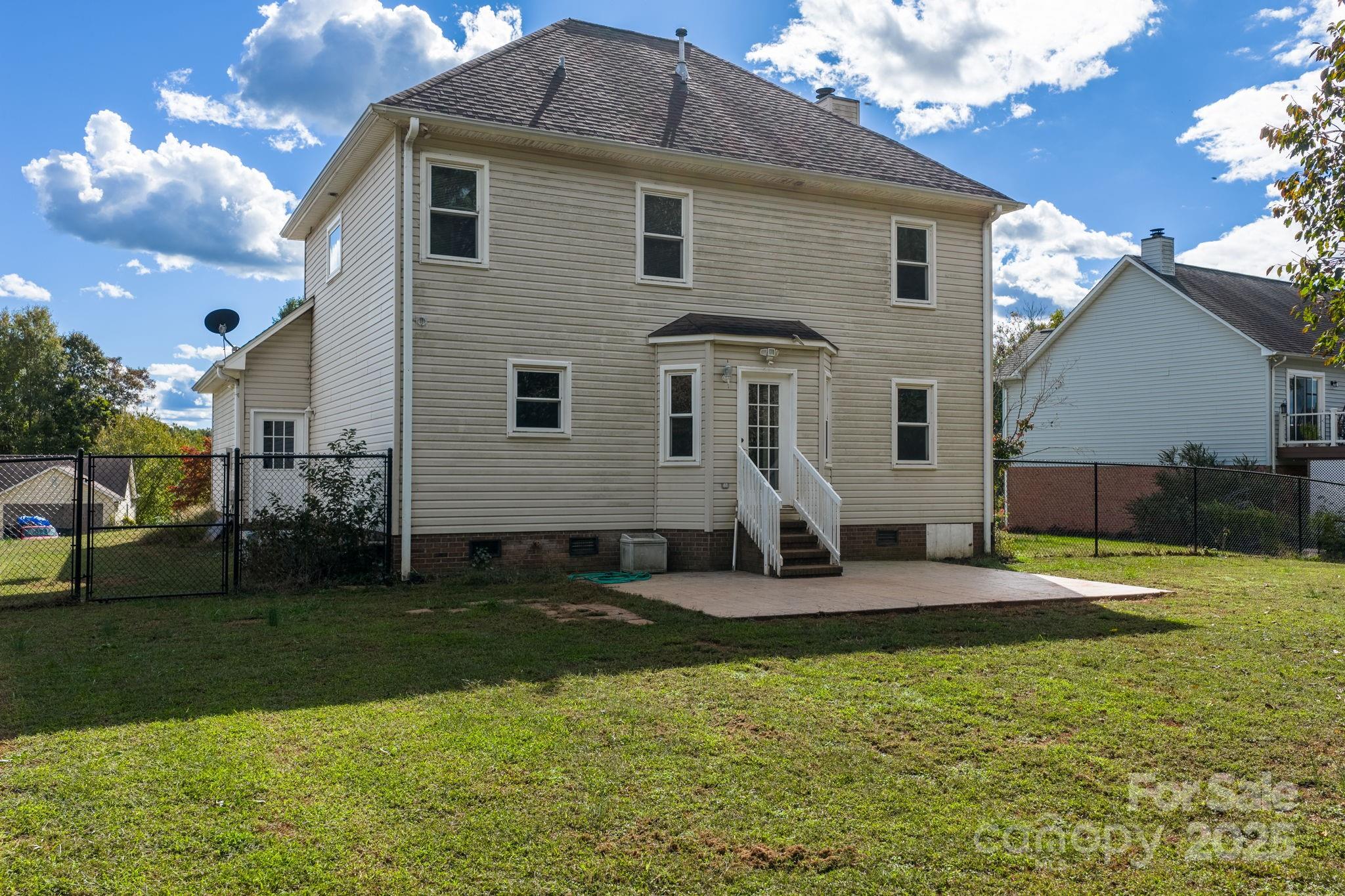 712 Painted Feather Lane Conover, NC 28613 - Photo 41 of 48 a front view of a house with a yard