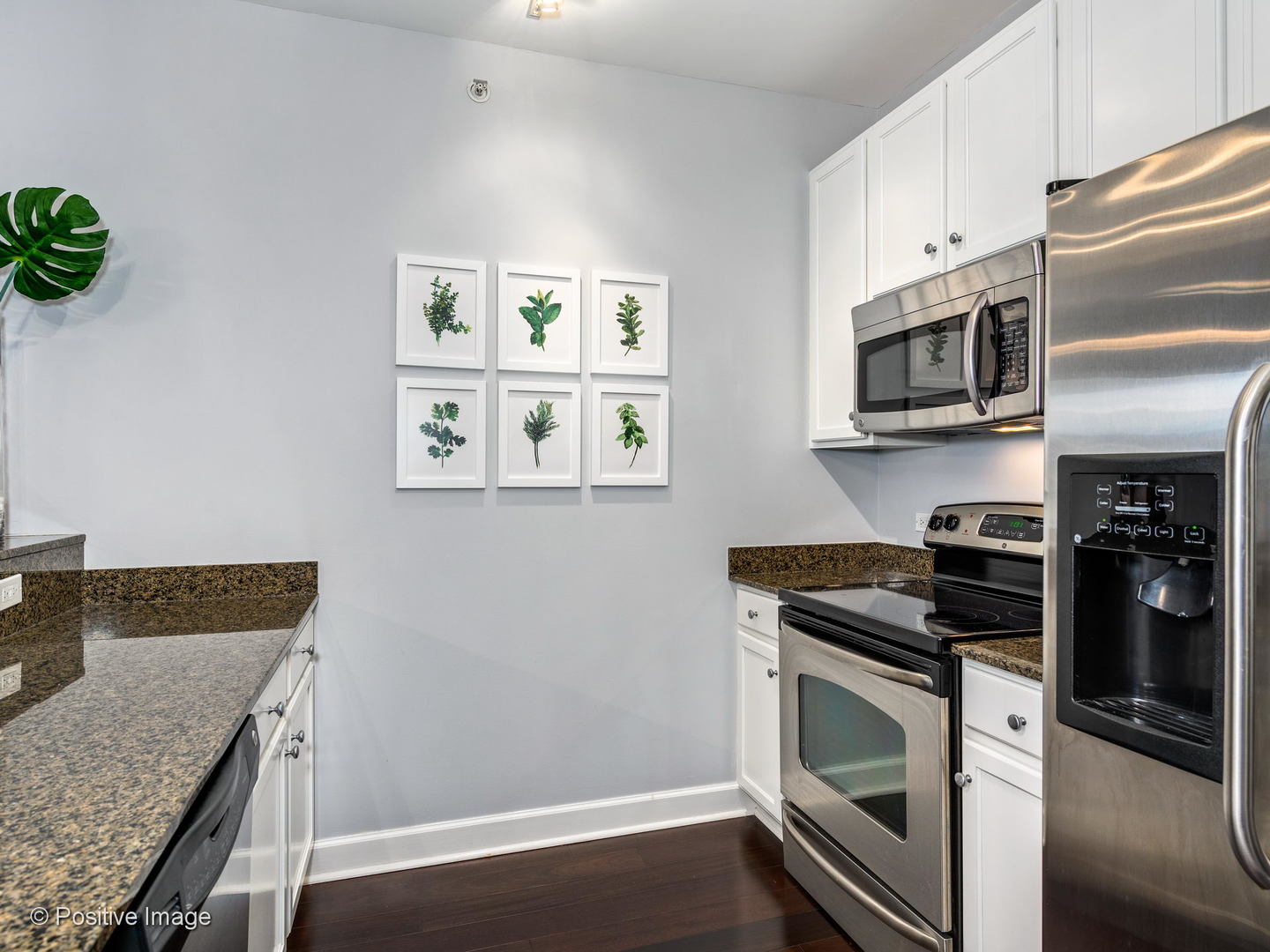 100 East 14th Street, Unit 903 Chicago, IL 60605 - Photo 13 of 25