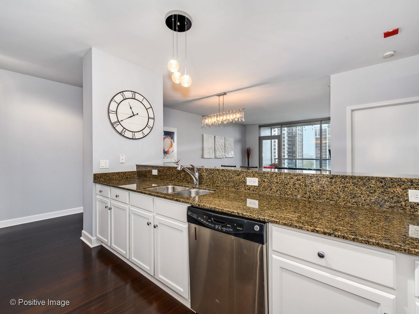 100 East 14th Street, Unit 903 Chicago, IL 60605 - Photo 15 of 25